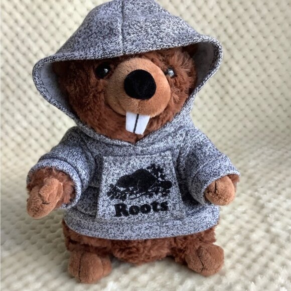 Roots Brown Stuffed Beaver with Gray Roots Hoodie - Picture 7 of 10